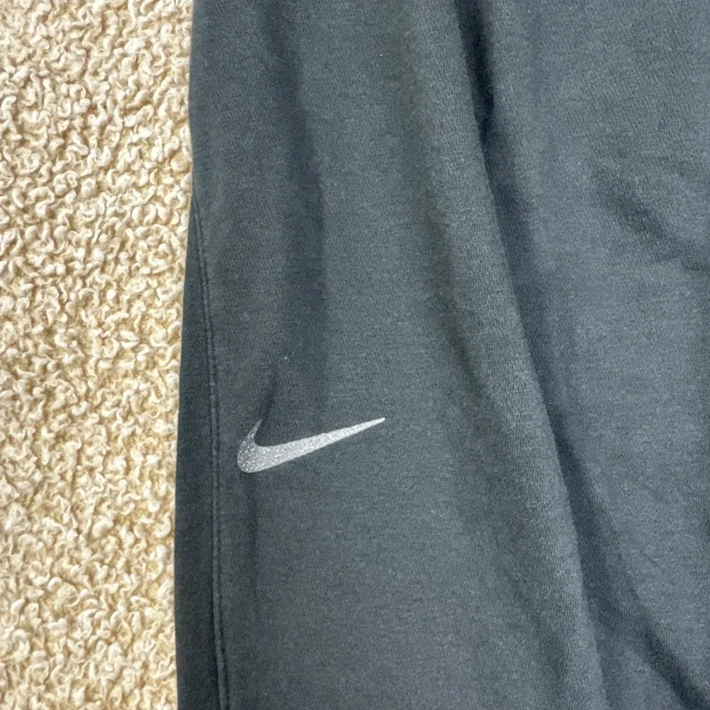 Nike Yoga Men's Therma Fit Fleece Drawstring Sweatpants DM7833-010